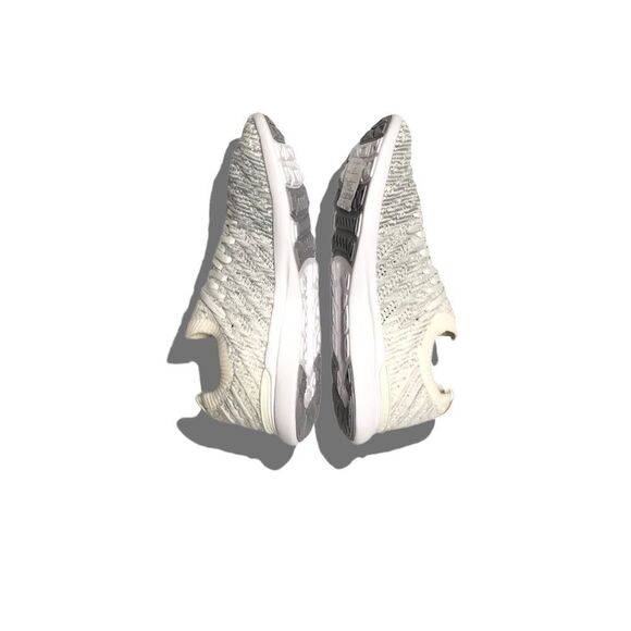 Free People x APL Techloom Wave Trainers Sneakers Pristine/Heather Grey/Ombre - Picture 4 of 15